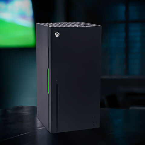 Des mini-frigos Xbox affolent les spéculateurs et atteignent 1.000 euros