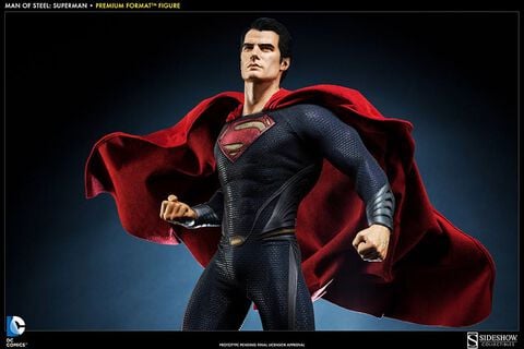Statuette - Man Of Steel - Premium Format Superman 55 Cm