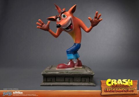 Figurine - Crash Bandicoot - First 4 Figures Crash 41cm