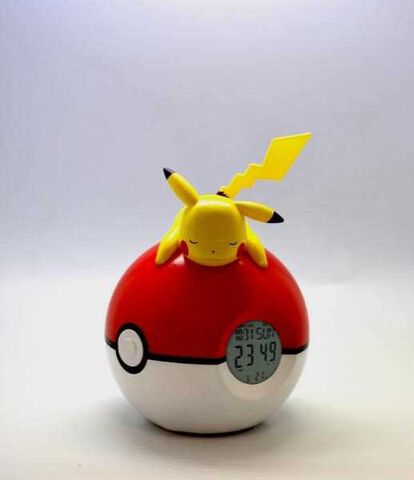 Radio Reveil Numerique Figurine Lumineuse - Pokemon - Pikachu