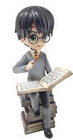 Figurine - Harry Potter - Pile De Grimoires