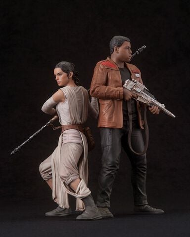 Statuette - Star Wars Episode VII - Twin Pack Rey & Finn 15 - 18 Cm Artfx+