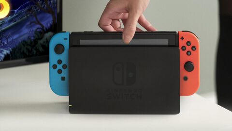 Pack Nintendo Switch Joy-con Néons +mario Kart 8 Deluxe (code De Téléchargement)