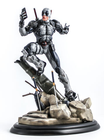 Statuette Semic Prototypez - Marvel - Deadpool Uncanny X-force 1/6