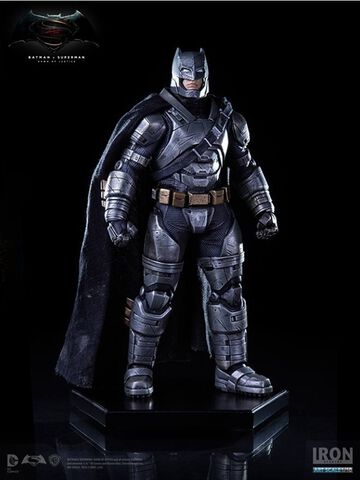 Statuette - Batman Vs Superman - Armored Batman 1/10 Iron Studios
