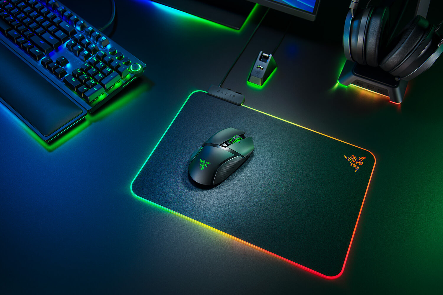 Souris Sans Fil Razer Basilisk Ultimate & Mouse Dock